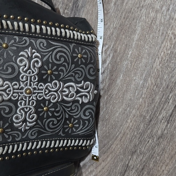 Montana West concealed handbag gray and black with studs - Picture 11 of 13